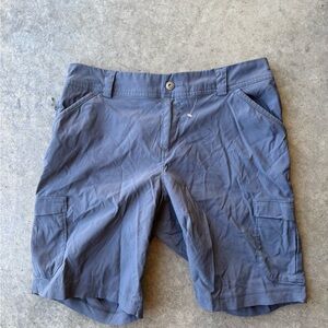 Duluth Trading Co Women's Blue Cargo Shorts